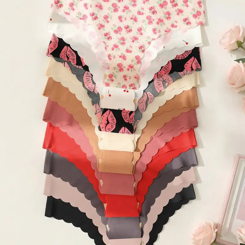 Women's Seamless Briefs Set, Soft and Comfortable Underwear, Cute Casual Style, Available in 5/10/15 Pieces, Ideal for Everyday Wear