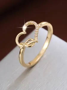 Hollow Out Heart Design Rhinestone Decorated Ring, Elegant Rhinestone Ring, Fashion Accessories for Women, Trendy All-match & Exquisite Jewelry for Birthday Gift