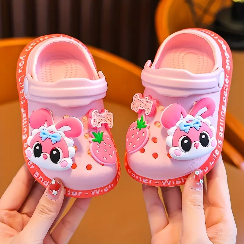Kids' Cartoon Ultra-Light Sandals, Breathable Flip Flops with Holes for Boys & Girls Summer Beach Footwear, Breathable Holes