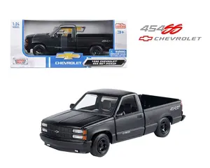 Motormax 1:24 1992 Chevrolet 454 SS Pick Up Truck Matte Black Diecast Model Toy Car