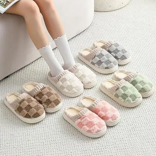 Women's Men's Checkered Plush Slippers Cozy Spring/Fall/Winterssentials Indoor/Outdoor Fuzzy House Shoes with Non-Slip Sole | Comfy Couple Gift Idea