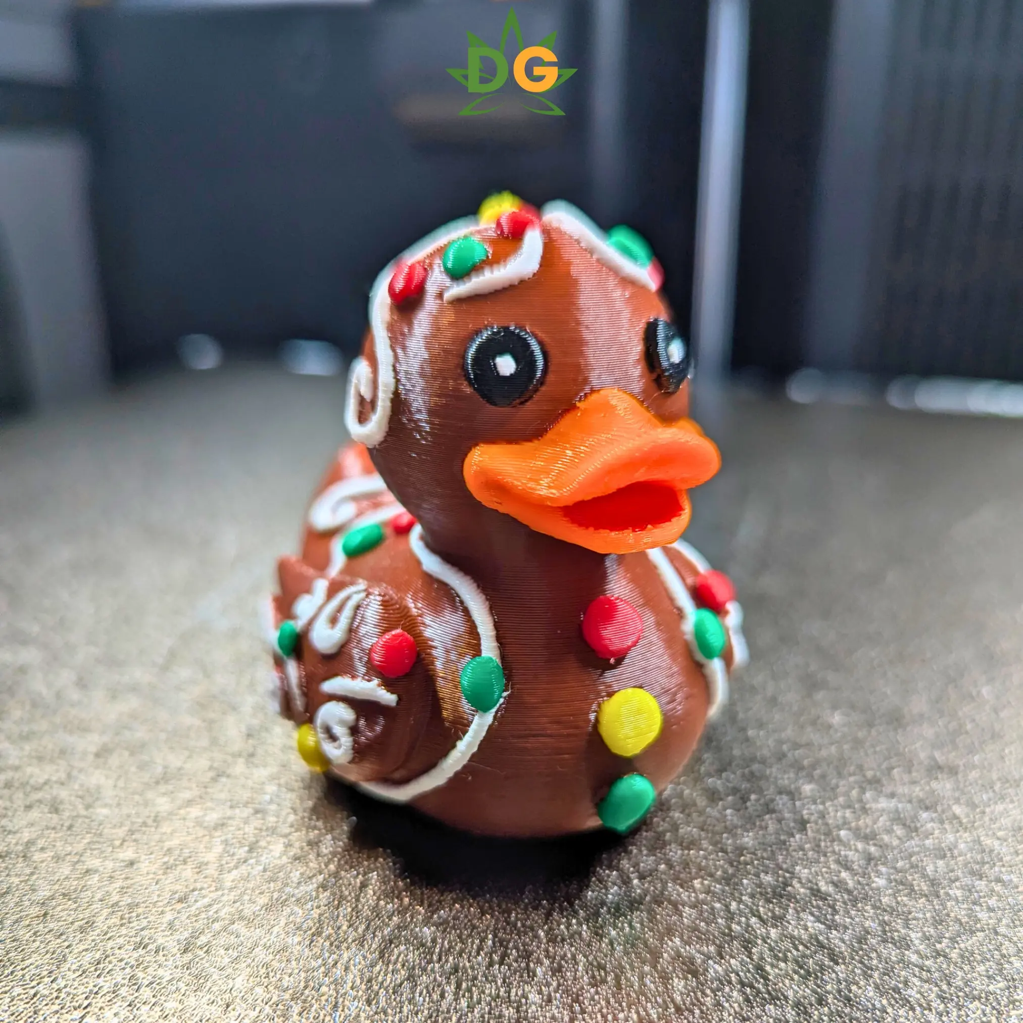 3D Colorful Plastic Gingerbread Duck Cookie Decor Ornament - Modern Holiday Desk Decoration, Christmas Jeep Accessory