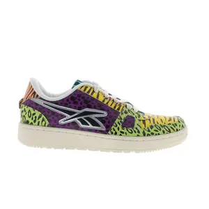 Reebok Resonator Low Flintstones Mens Purple Lifestyle Sneakers Shoes