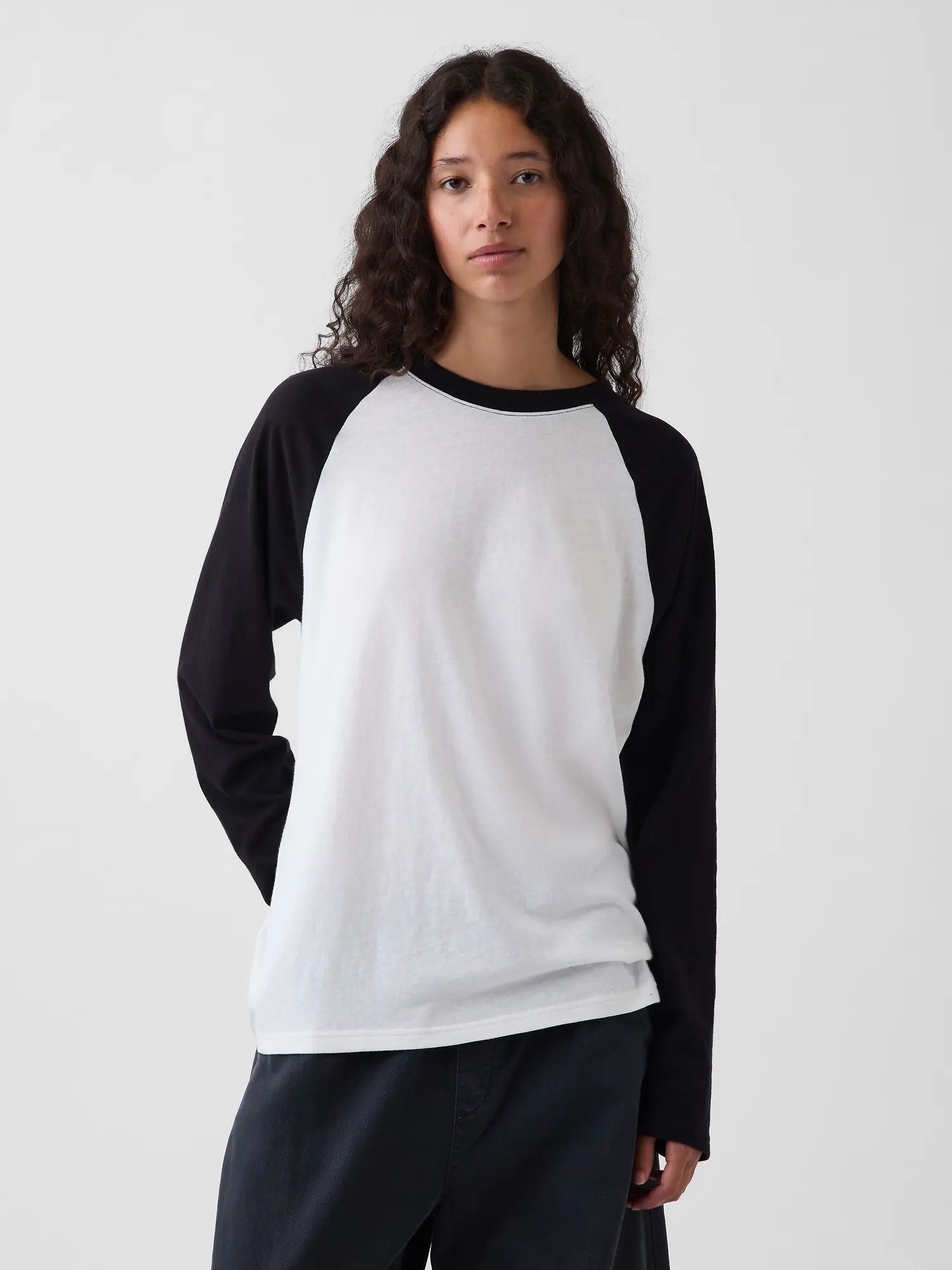 Gap Women's 100% Cotton Authentic Raglan Big T-Shirt