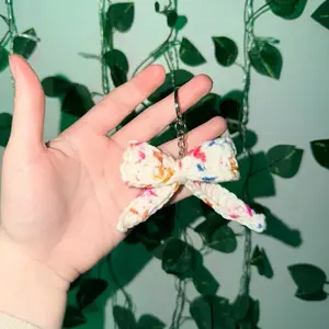 Mini Crochet Bow Keychain Bag Charm Multicolor Handmade Accessory for Bags and Keys