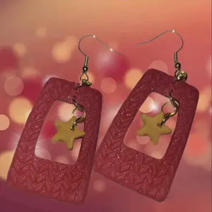 Christmas Star Window Earrings made of Clay for Festive Parties
