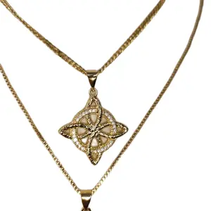 150 - Nudo de bruja pendant with chain 14k gold plated