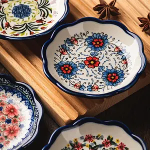 Flower Pattern Ceramic Sauce Dish, 4 Counts/set Exquisite Mini Seasoning Dish, Dipping Dish, Kitchen Accessories, Household Tableware