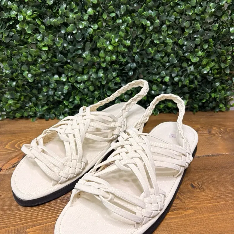 White Braided Sandals with Comfortable Fit and Stylish Design for Everyday Wear