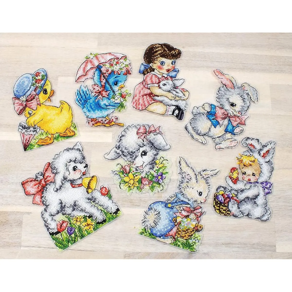 Wizardi Counted Cross Stitch Kit with Plastic Canvas Anchor, L8032 Letistitch Easter Ornaments for Adults, Christmas/Halloween Home Decor, Creative DIY Needlework Gift for New Hobby Enthusiasts