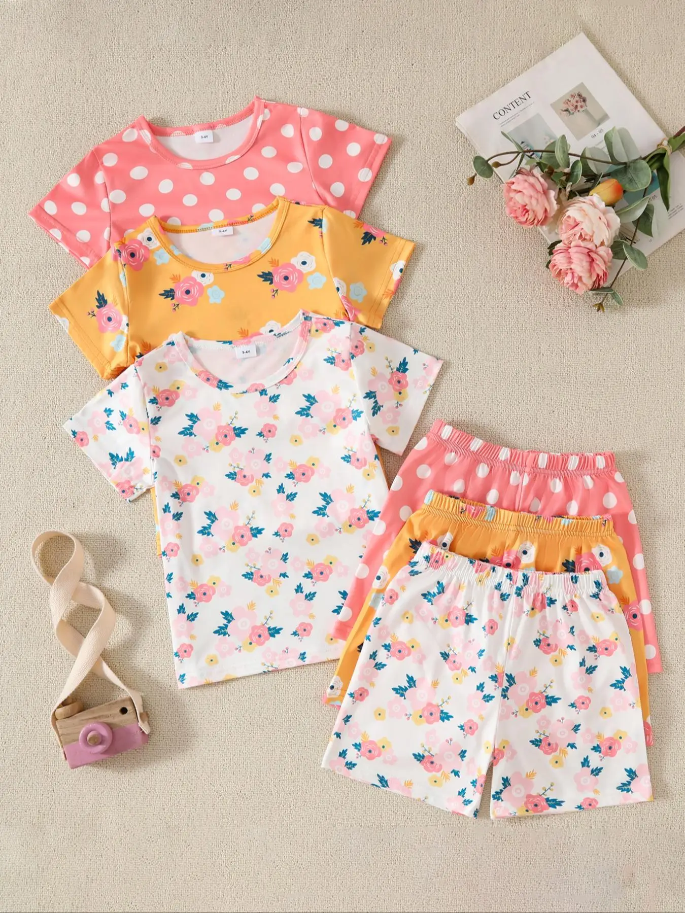Toddler Girl's Polka Dot & Floral Print Short Sleeve Tee & Shorts Set, Casual Cute Round Neck Tops & Elastic Waist Shorts, Summer Clothes for Kids