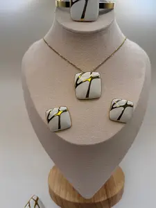 Bubbly 5pc Set in Stainless Steel - WHITE