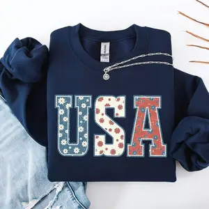 Retro Floral USA Sweatshirt – Vintage Distressed Patriotic Graphic Crewneck, Cute American Aesthetic Pullover, 4th Of July Outfit Idea, USA Pride Unisex Long Sleeve Crewneck Shirt