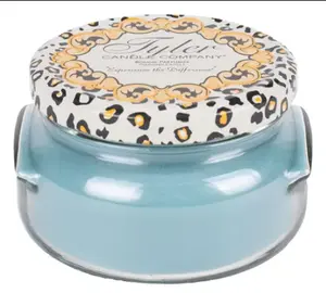 Resort Tyler Candle
