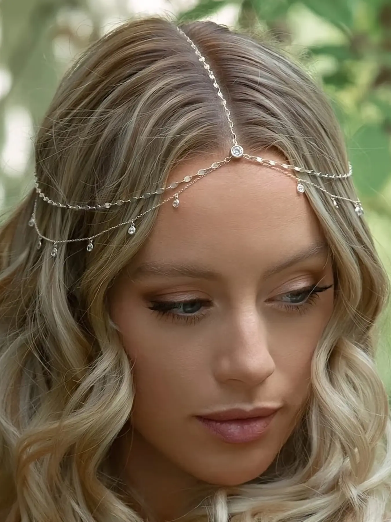 Fairy-Style Hair Accessory with Bohemian Design, Boho, Elegant Crown Design, Hair Crowns, Tiara, Multi-Layered Bling Hair Head Chain with Water Diamonds, Ideal for Weddings, Wedding Hair Accessories, Bridal Headpiece, Parties, Festivals, Hairpiece