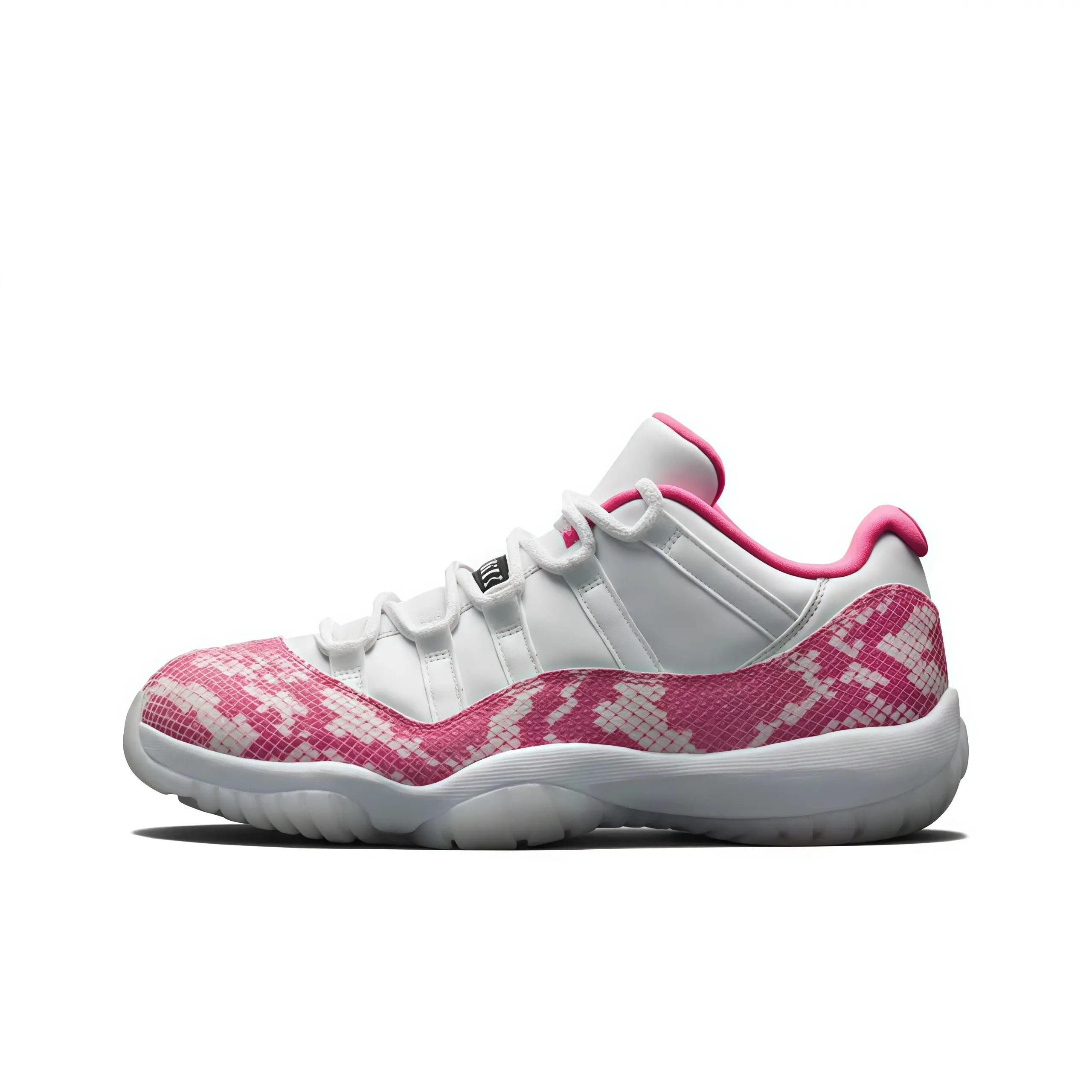 Unisex Low Top Streetwear Sneakers White Pink Snake Print Leather Athletic Shoes Shock Absorbing Cushioned Sole Blister Free Long Walk Comfort All Day Comfort For Daily Commute Outdoor Casual Everyday Outfit Shoes