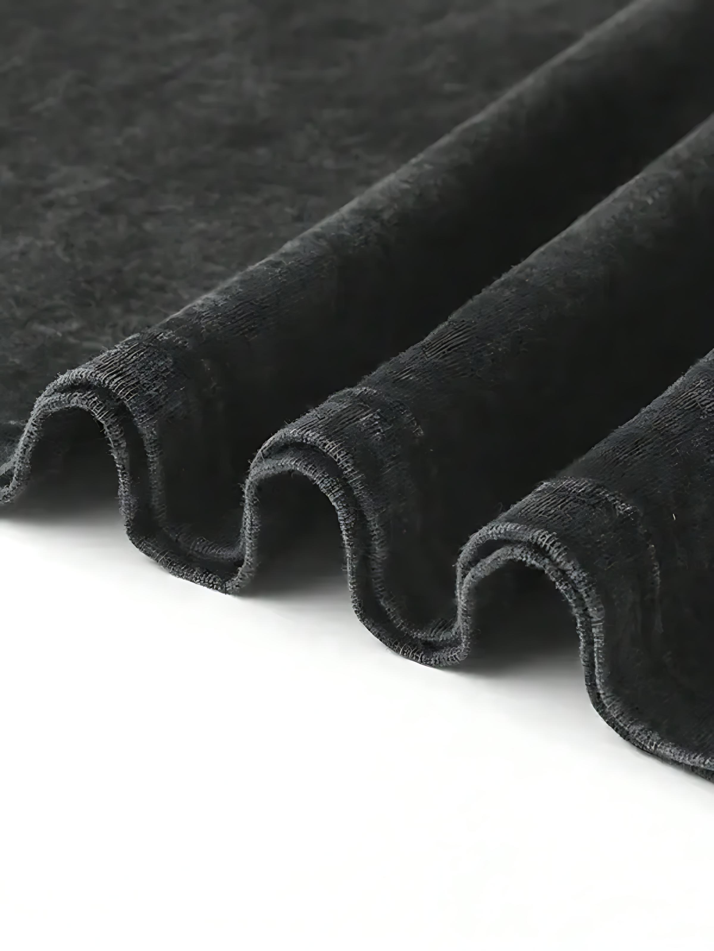 230G washed T-shirt with stylish graphic design on thefront and back, made of high-quality batik cotton,machine washable, unisex, with a certain thicknesssuitable for summer T-shirts, outdoor leisure, and holidaygifts.