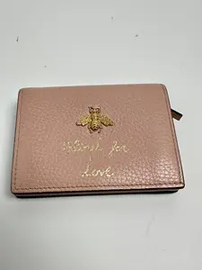 Pre-owned GUCCI Leather Compact Wallet Animalier Bee Blind for Love Card Case Wallet Pink JD388GG