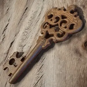 Vintage Style Crown Skeleton Key Cast Iron W/ Antique Finish 5” Decorative Decor