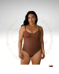 BODY SEAMLESS THONG CONTROL 2026