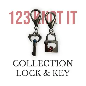 Lock & Key - Medium set of 2 stitch markers for crocheting