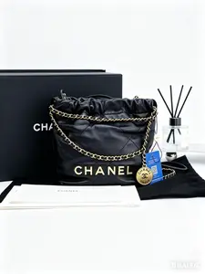Pre-owned CHANEL Black Gold 22bag Mini Shoulder Bag TJ26040002