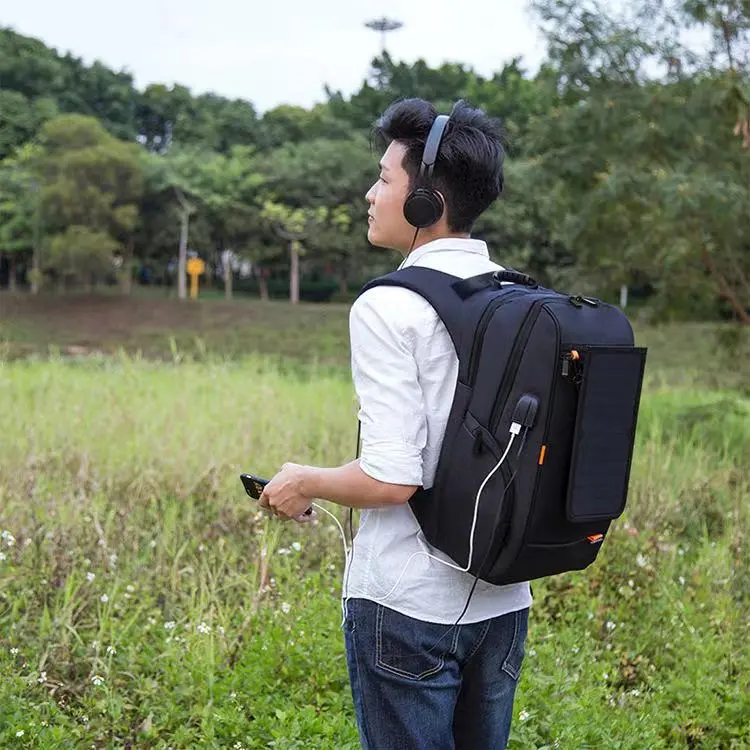 SM-70FL Travel Backpack with 5W Solar panel to charge Smartphone/Emergency