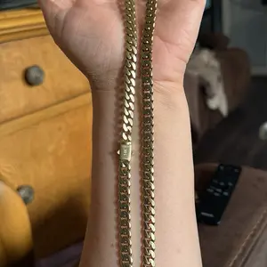 Set of 14k laminated Gold for daily use elegant and fancy use. Ask for your set before offer expired  This set never change color, mark green or change while using on sea or pool. Beautiful set for men or woman.