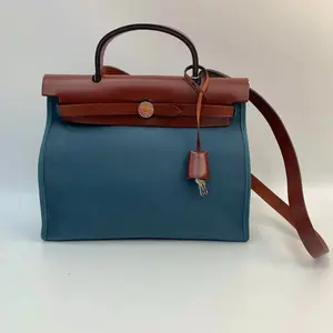 Pre-owned HERMÈS leather Shoulder Bags Hermes Herbag Zip 31 Blue 【BF 12Z】QQ2733