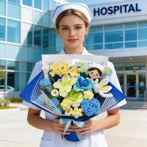 Personalized Crochet Nurse Graduation Bouquet, Custom Doll for 2026 Pinning Ceremony, Nurses Week Gift