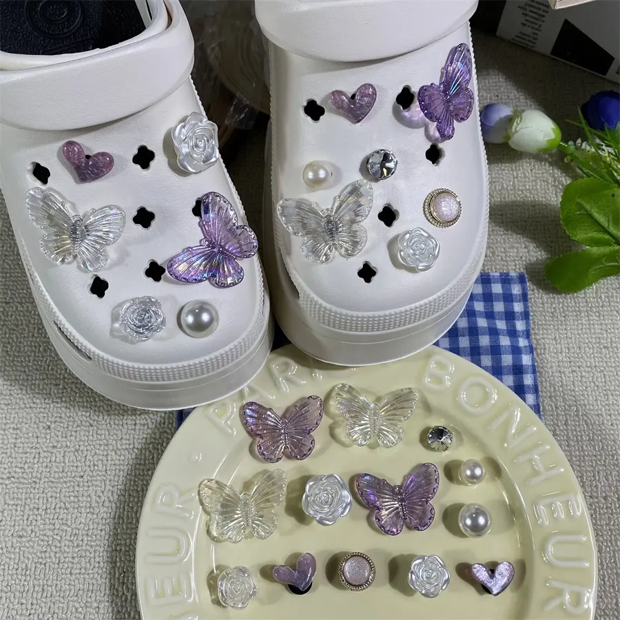 Women's PVC/Resin Shoe Charms Set, Colorful Butterfly & Cute Bowknot DIY Accessories with Cave Buckle & Chain, Fit Sandals, Slides & Slippers, Ideal for Xmas & Birthday Party Gifts, Diy Accessory