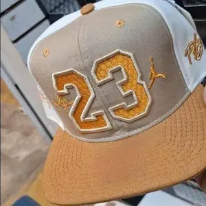 New High Crown Flat Brim Fitted Baseball Cap Unisex, Premium Streetwear Hat For Men.