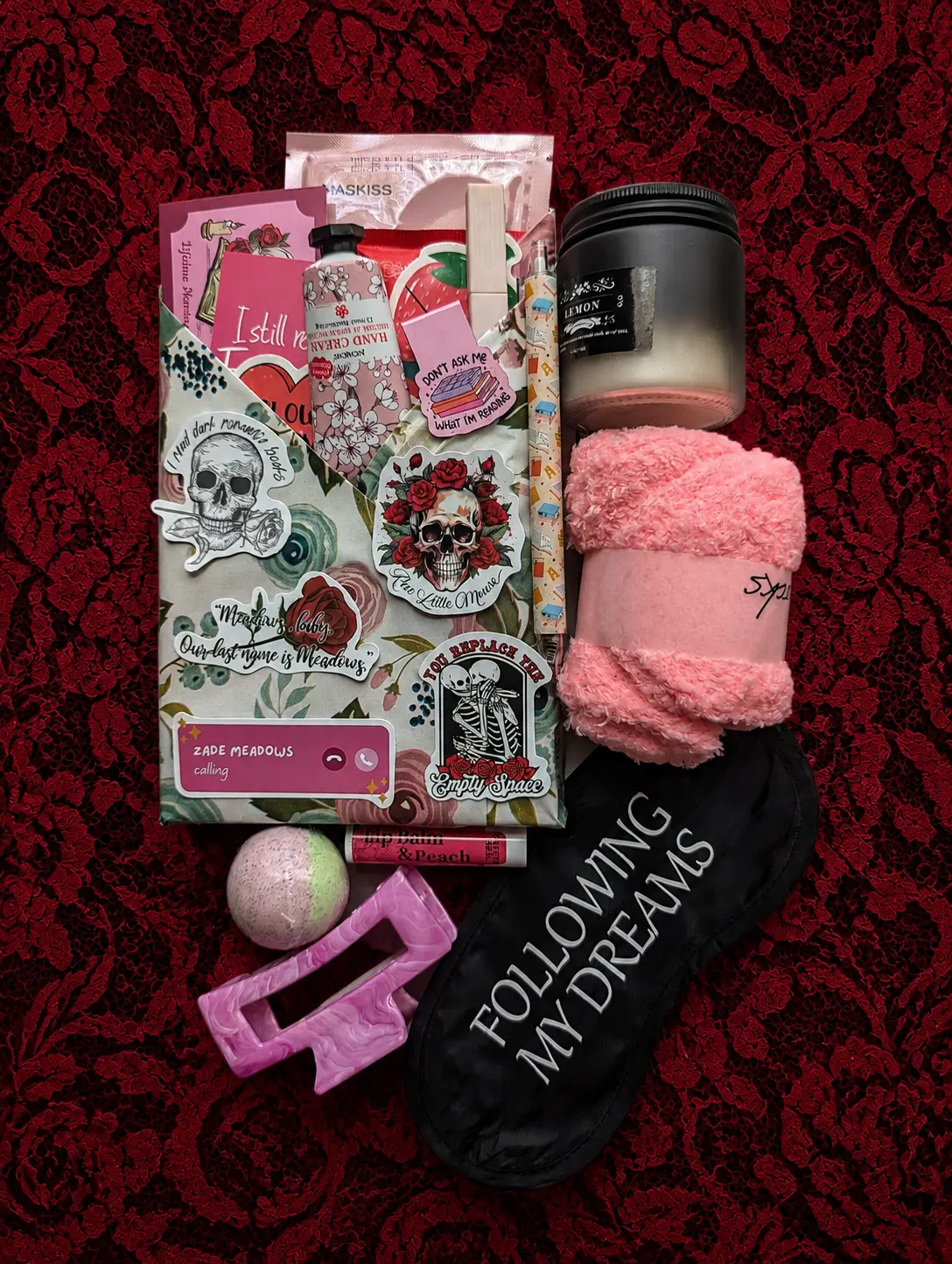 Premium Blind Date Smut Box, Ideal Gifts for Adult Fiction Enthusiasts