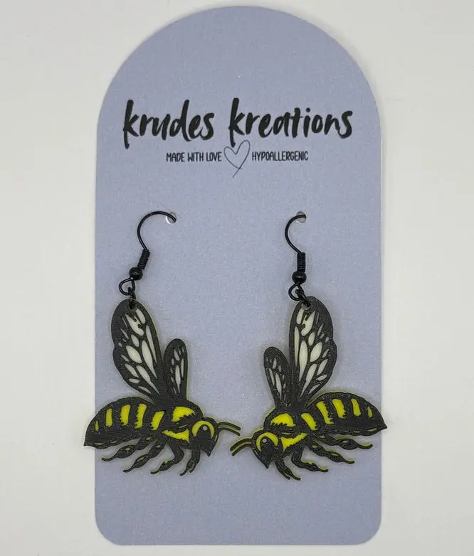 🐝 Buzzing Bee Statement Earrings