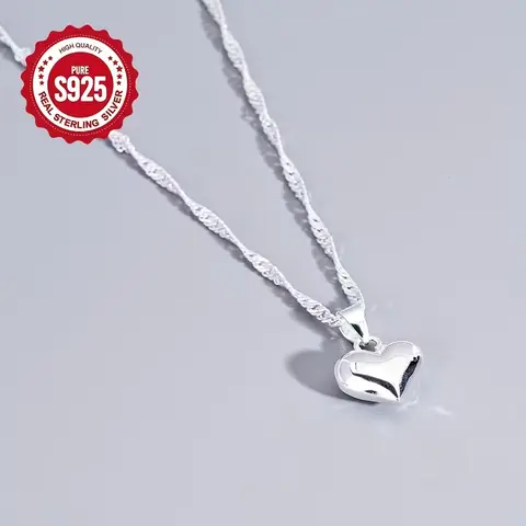 Women's Fashionable Silver Necklace - Unique Heart Pendant with Shiny Gem Accents, Daily Casual Wear Accessory, Ideal Party Gift