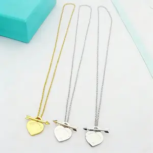 T Family Heart-Shaped Key Necklace for Women, Fashion Letter Arrow Heart Piercing Love Accessory Mini Floral Pendant