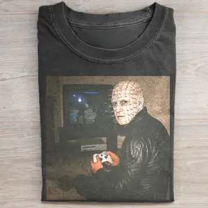 Vintage Pinhead Playing FPS Game Graphic Tee - Hellraiser Movie Shirt - Video Games - Scary Movie - Horror Movie Shirt - Iconic Villains From Horror Films - Horror Movie Shirt - Spooky Season - Trick or Treat - Fall Season Menswear Top