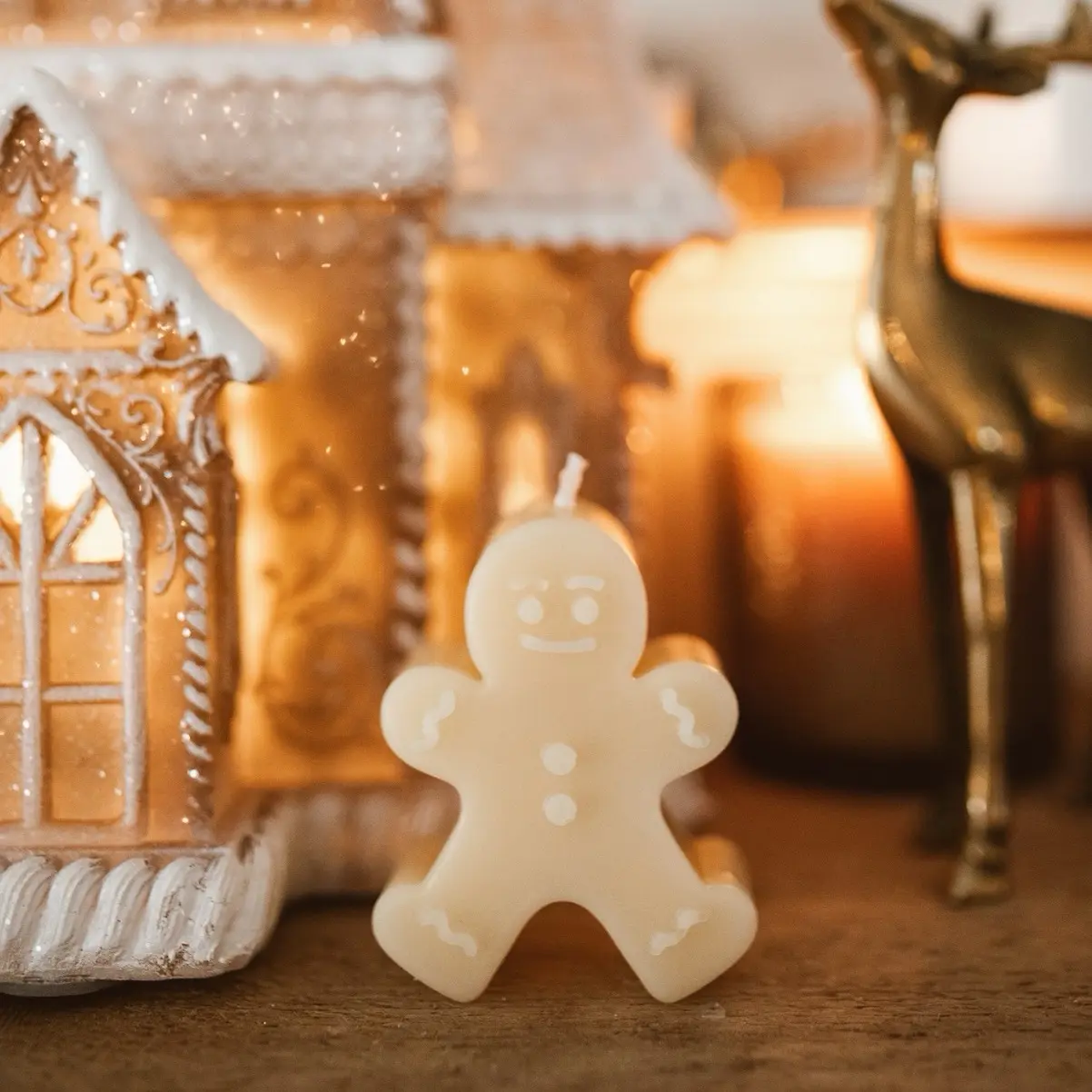 Gingerbread Man Candle