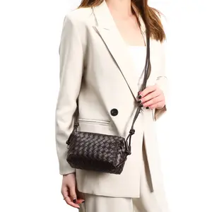 M1310 Women's Senior Hand-held Box Small Square Bag 2026 Spring and Summer New Fashion Woven Shoulder Messenger Bag