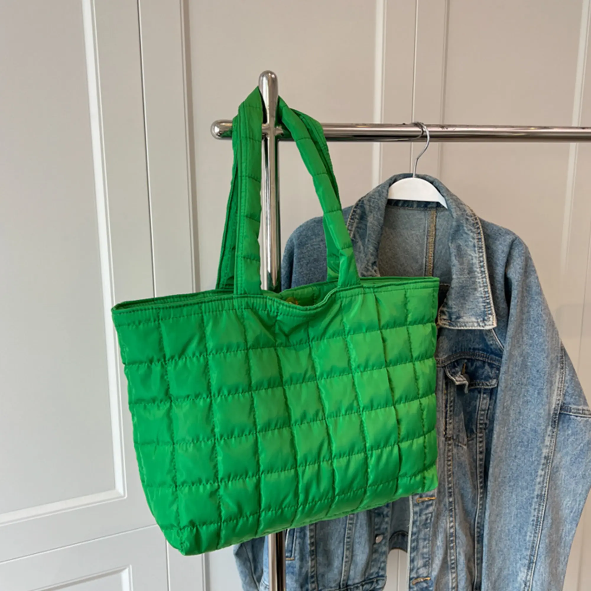 Plaid Cotton Women's Sports Shoulder Bag, Simple Solid Color Versatile Fashion Casual Bag， Large Quilted Puffer Tote Bag Solid Color Soft Underarm Shoulder Bag Trendy Handbag