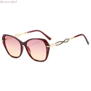 Women's 2026 Retro Cat-Eye Sunglasses, Large Hollow-Out Frames, UV400 Protection, Trendy Unique Accessories, Ideal for Street Style, Daily Wear & Holiday Gifting