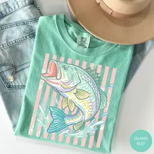 Comfort Colors Retro Bass Fish T Shirt, Pastel Fishing Graphic Tee, Preppy Coastal Lake Aesthetic T-Shirt, Summer Fishing Outfit, Large Mouth Bass Angler Gift Gift For Her, Cotton Fabric