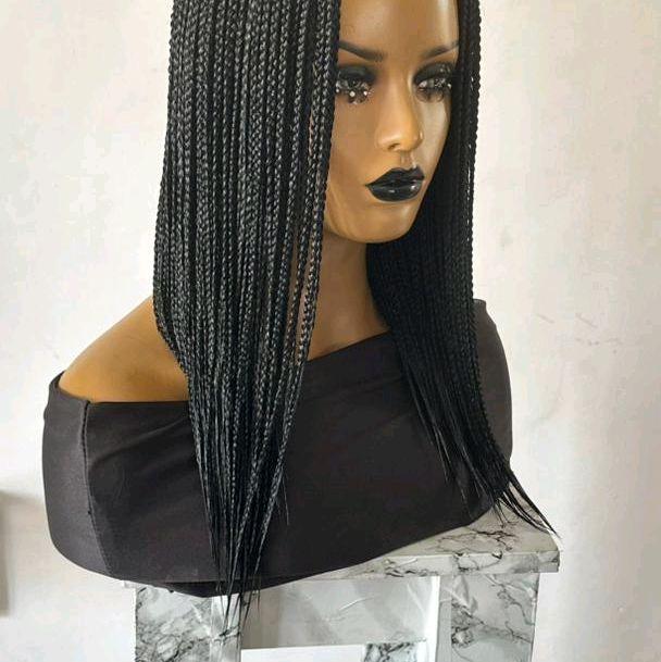 Closue Middle Part in 18 Inches - Black Braided Wig for Women