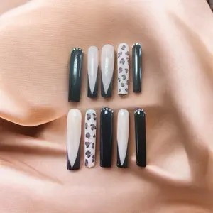 Leopard Love 0026: Leopard Patterned and Solid Color Nail Collection