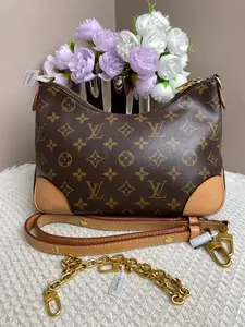 Pre-owned Louis Vuitton Monogram Boulogne Bag – Yellow Trim – Non Functional Chip – Crack at Opening – 29x16cm ximu