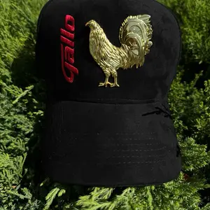 EJ HATS Gorra Bordado De La Gallo De Guatemala Ajustable Snapback Black 100% Gamuza Baseball Cap with Bull Logo & Adjustable Snapback Closure