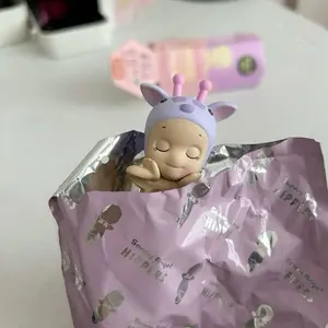 Style Dreaming Hipper Blindbox - Kawaii Candy Series Mini Doll Figure – Cute Anime Blind Box Collectible for Desk, Shelf & Room Decor, Aesthetic Gift