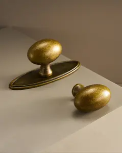 DUNHAM PATINA OVAL KNOB WITH OPTIONAL BACKPLATE