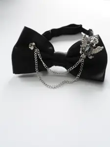 Luxury Chain Bow Tie with Rhinestone Pendant Brooch, Shirt Suit Host Performance Accessory, Elegant Jewelry for Special Occasions