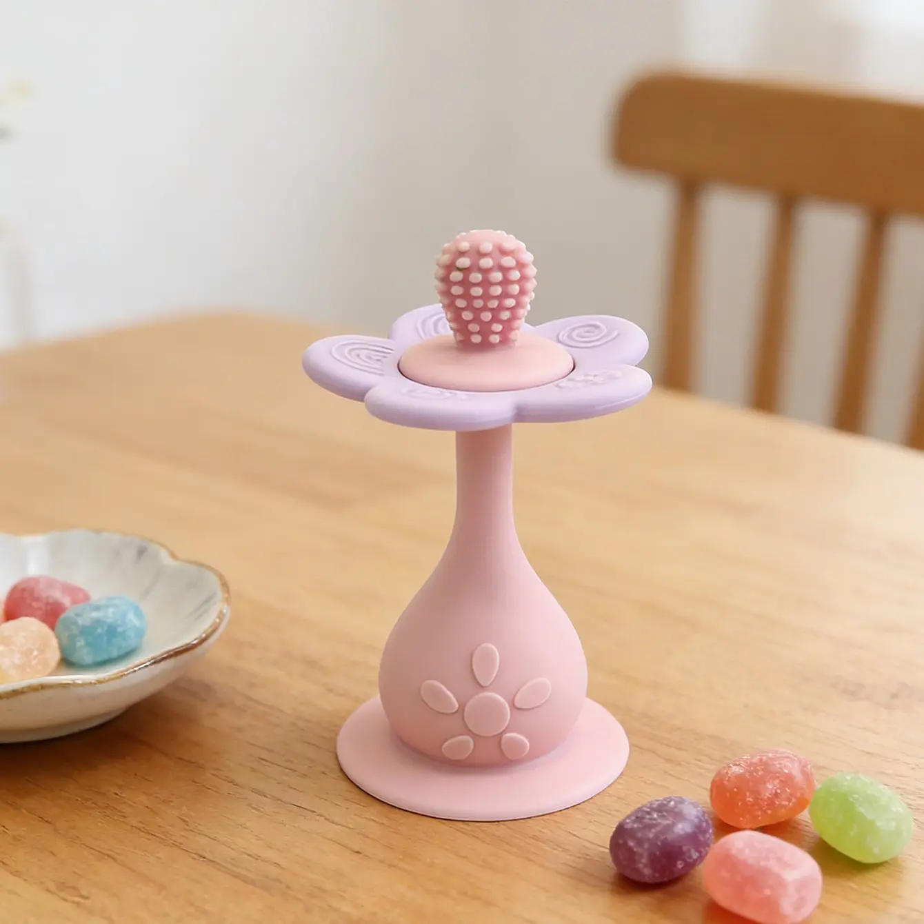 Baby Flower Desktop Toy, Strong Suction Base, Adhesive for Table or Bathroom, Floral Pacifier Design, Teething Silicone Toy, Sensory Teether